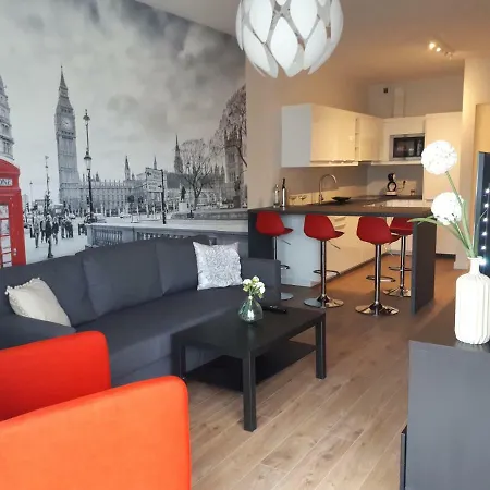 Przestronny Apartament W Centrum Poznania 아파트 포즈난